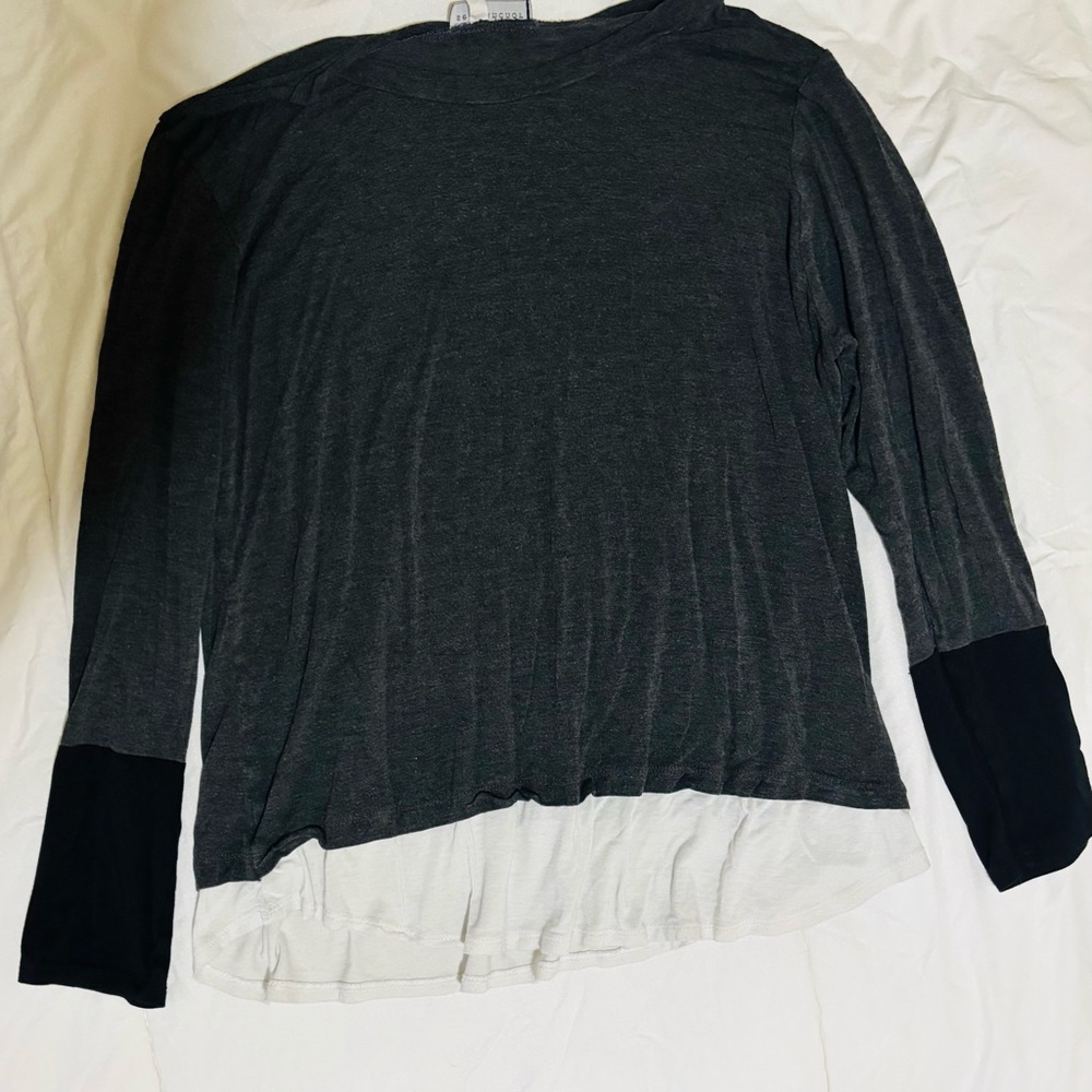 Women's Gray and Black Long Sleeve Top sea & anchor